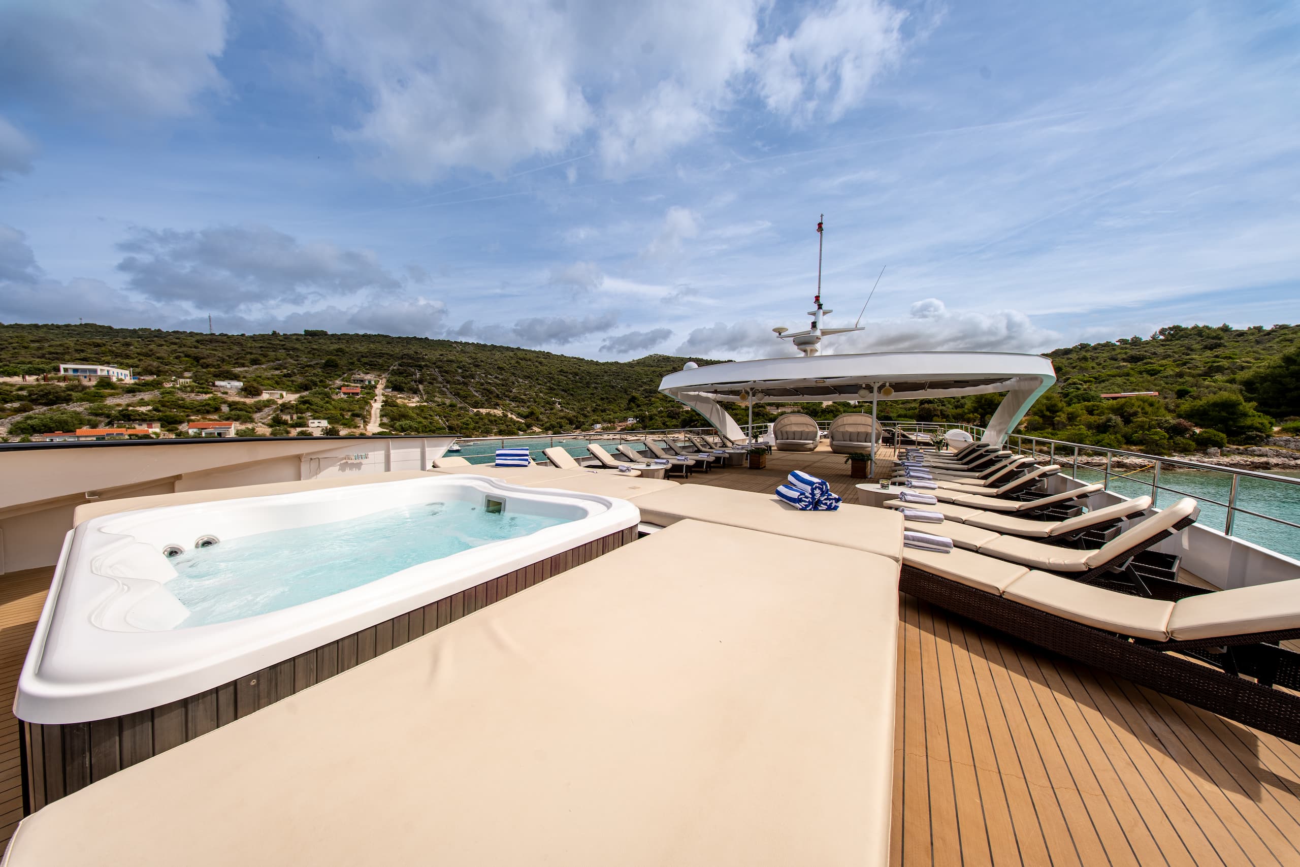 M/Y KARIZMA - Image 19
