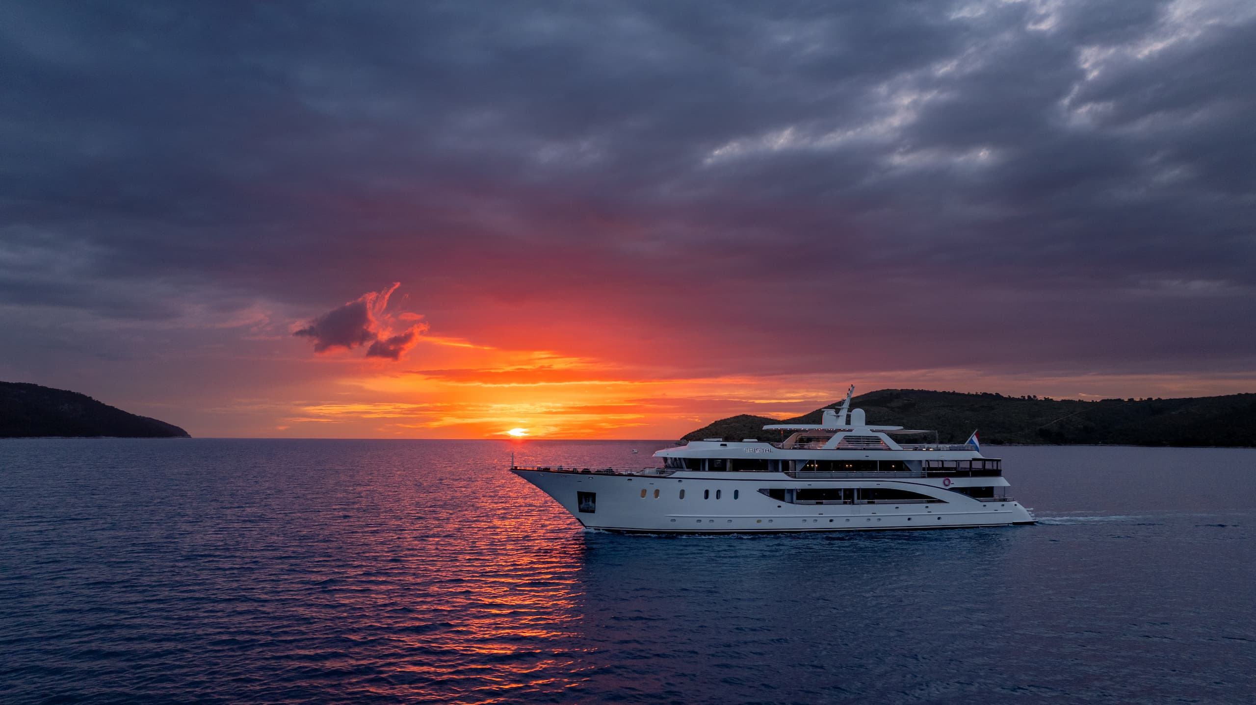 M/Y CRISTAL - Image 46