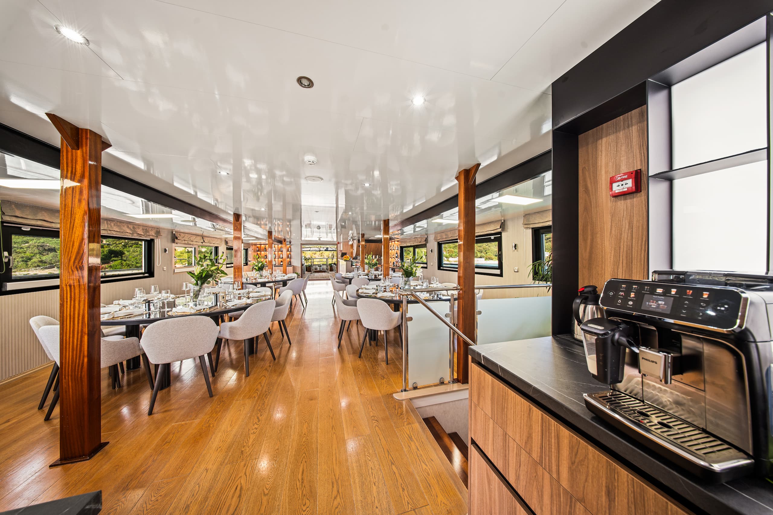 M/Y KARIZMA - Image 30