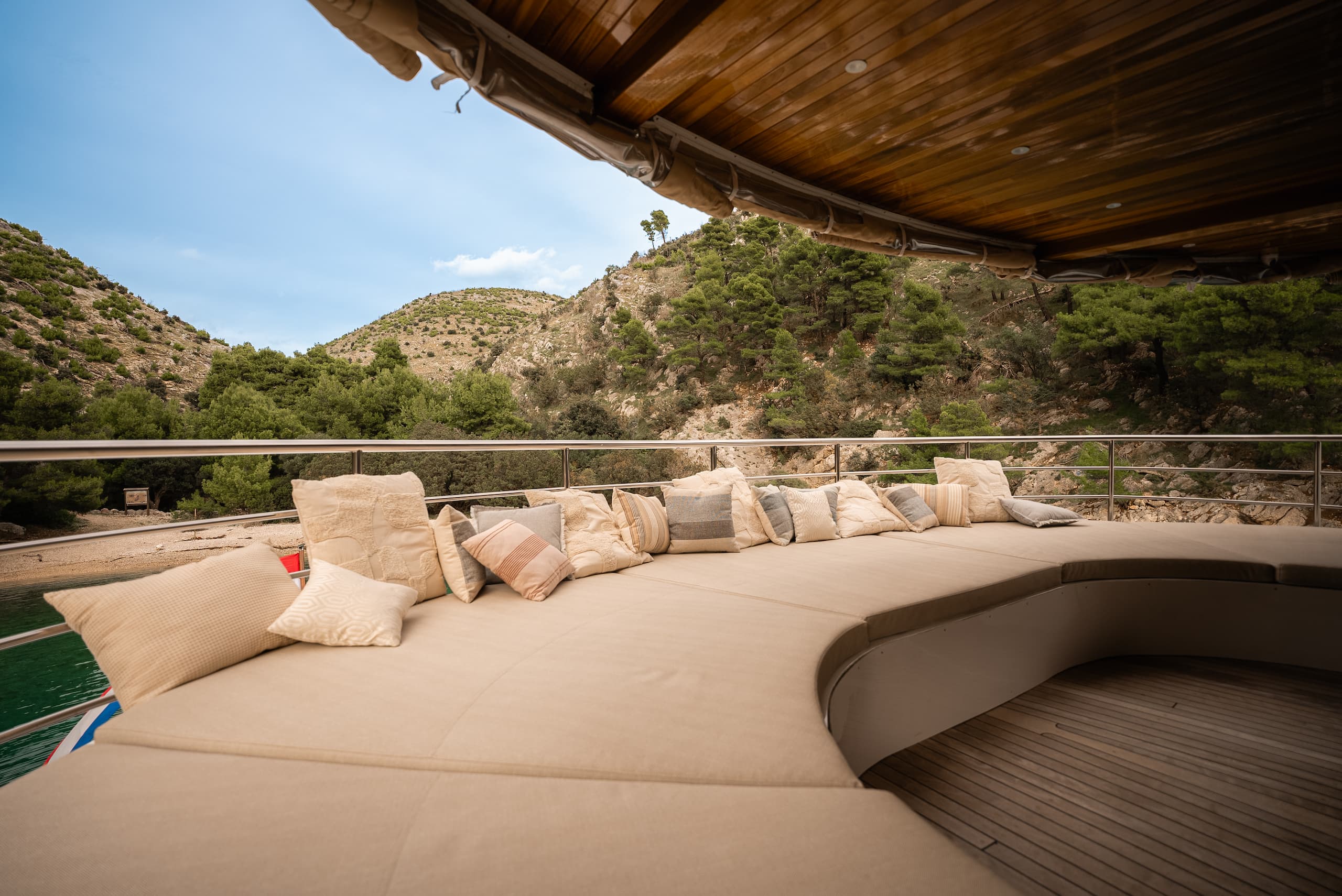M/Y BELLEZZA - Image 42