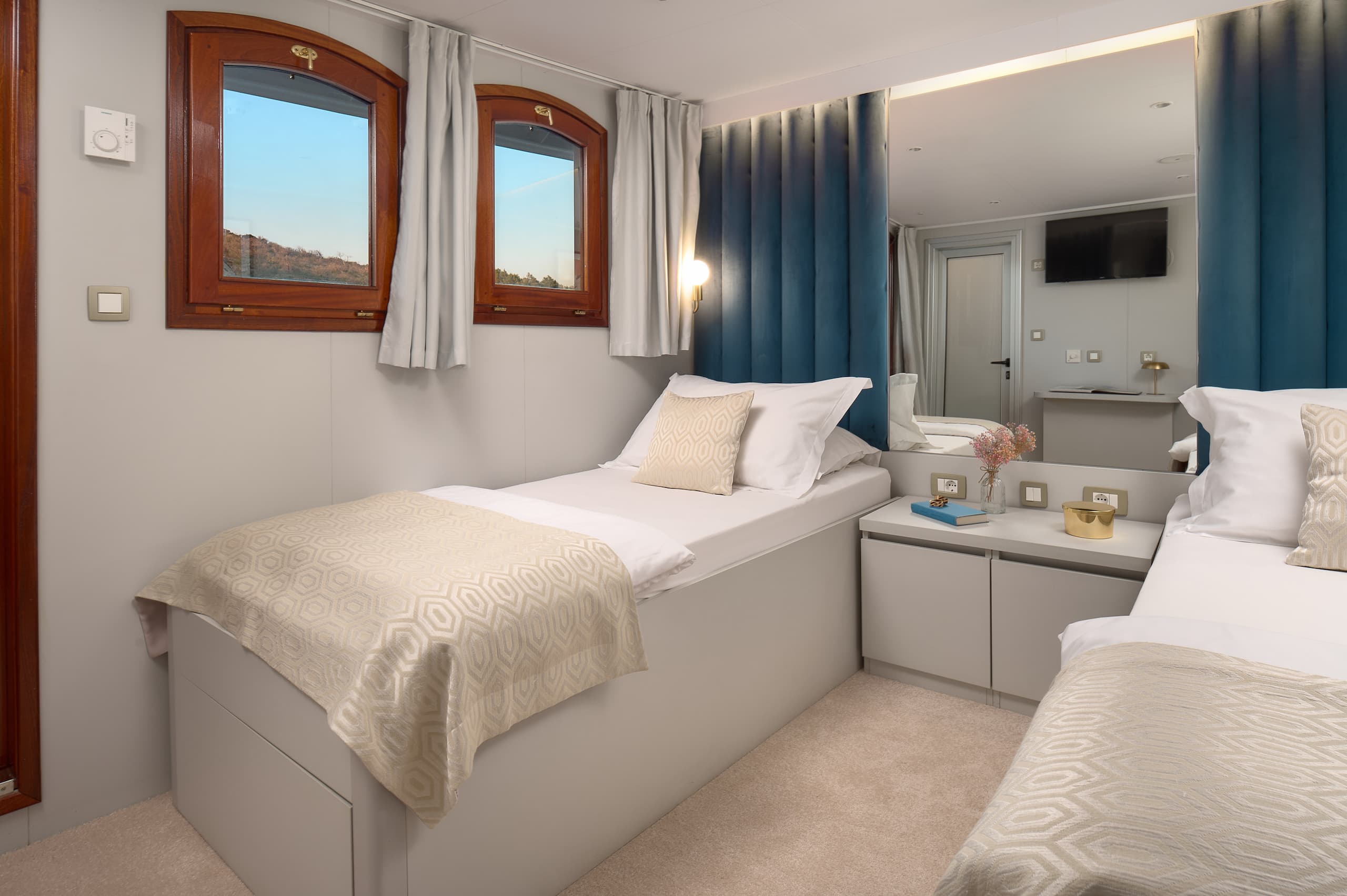 M/Y BELLEZZA - Image 63